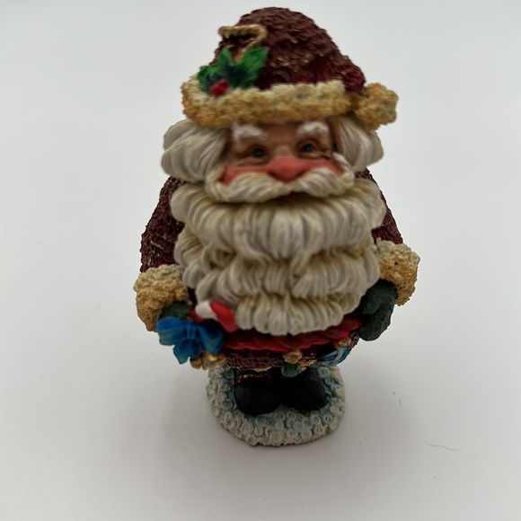 Vintage Chris Crinkles Santas From PossibleDreams-set of two - Picture 9 of 16